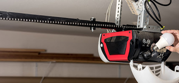 automatic garage door opener repair in Kingsburg